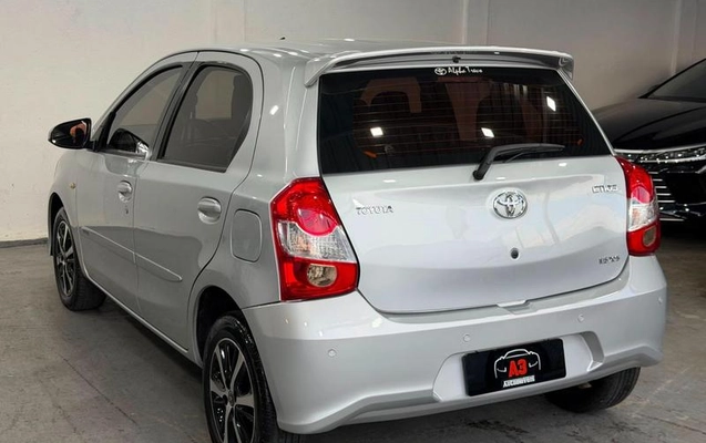 imagem-https://www.socarrao.com.br/sc-vehicle-images-prod/3733733/1788963639661-8459505_2_B_cc4a67ecc5.jpeg