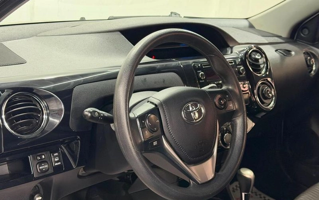 imagem-https://www.socarrao.com.br/sc-vehicle-images-prod/3733733/1788963639666-8459505_6_B_2d0790f42c.jpeg