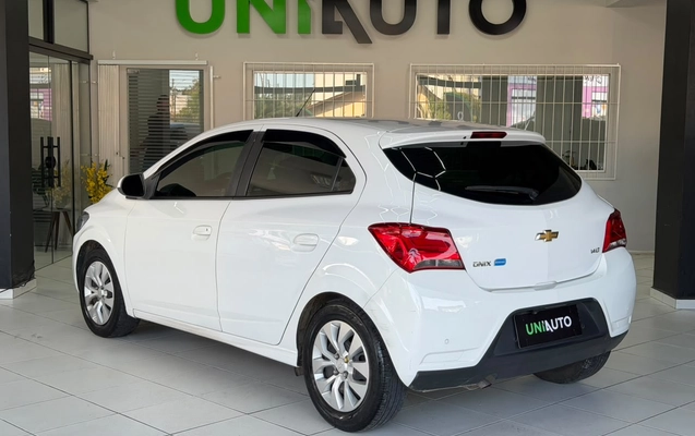 imagem-https://www.socarrao.com.br/sc-vehicle-images-prod/3733754/1788963763502-003_f3047306b26047074a1fbf622cdbf348.jpeg