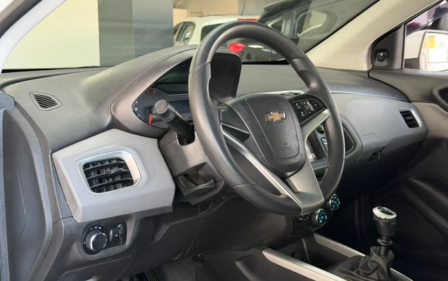 imagem-https://www.socarrao.com.br/sc-vehicle-images-prod/3733754/1788963763515-003_106bcc9b5a26dbe1f80abf16670ab337.jpeg