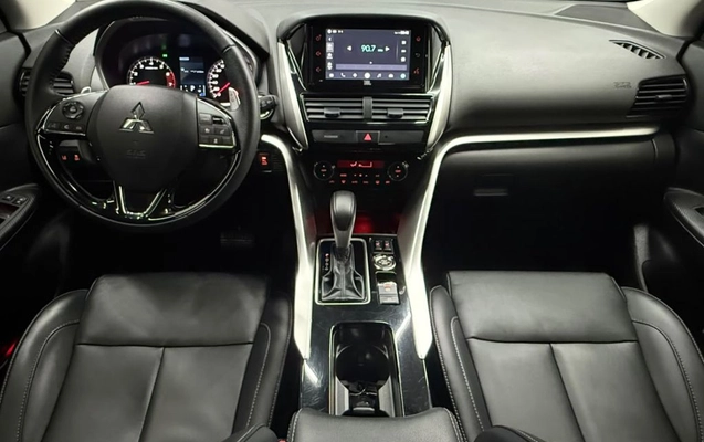 imagem-https://www.socarrao.com.br/sc-vehicle-images-prod/3733795/1789390876122-gb-55125b9.jpeg