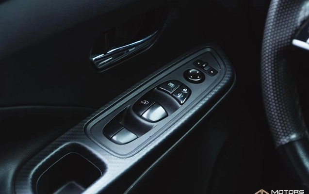 imagem-https://www.socarrao.com.br/sc-vehicle-images-prod/3733817/1789312823747-8454320_3_B_c76ac46f47.jpeg