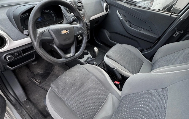 imagem-https://www.socarrao.com.br/sc-vehicle-images-prod/3733988/1788964724035-e4867f47491e4ed0a76abde67c960bfe_1788964670766.jpg