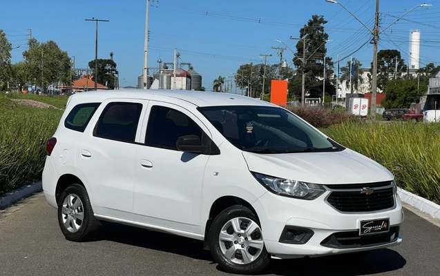 imagem-https://www.socarrao.com.br/sc-vehicle-images-prod/3734118/1788965149402-V2hhdHNBcHAgSW1hZ2UgMjAyNi0wOS0wNCBhdCAwNy4zMS4xMS5qcGVn.jpeg