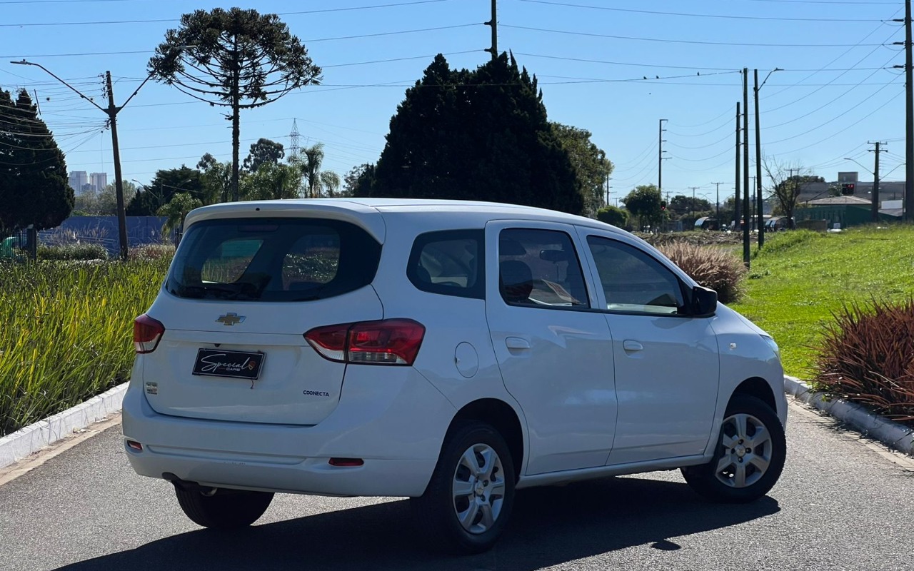 imagem-https://www.socarrao.com.br/sc-vehicle-images-prod/3734118/1788965149892-V2hhdHNBcHAgSW1hZ2UgMjAyNi0wOS0wNCBhdCAwNy4zMS4xMCAoMSkuanBlZw.jpeg