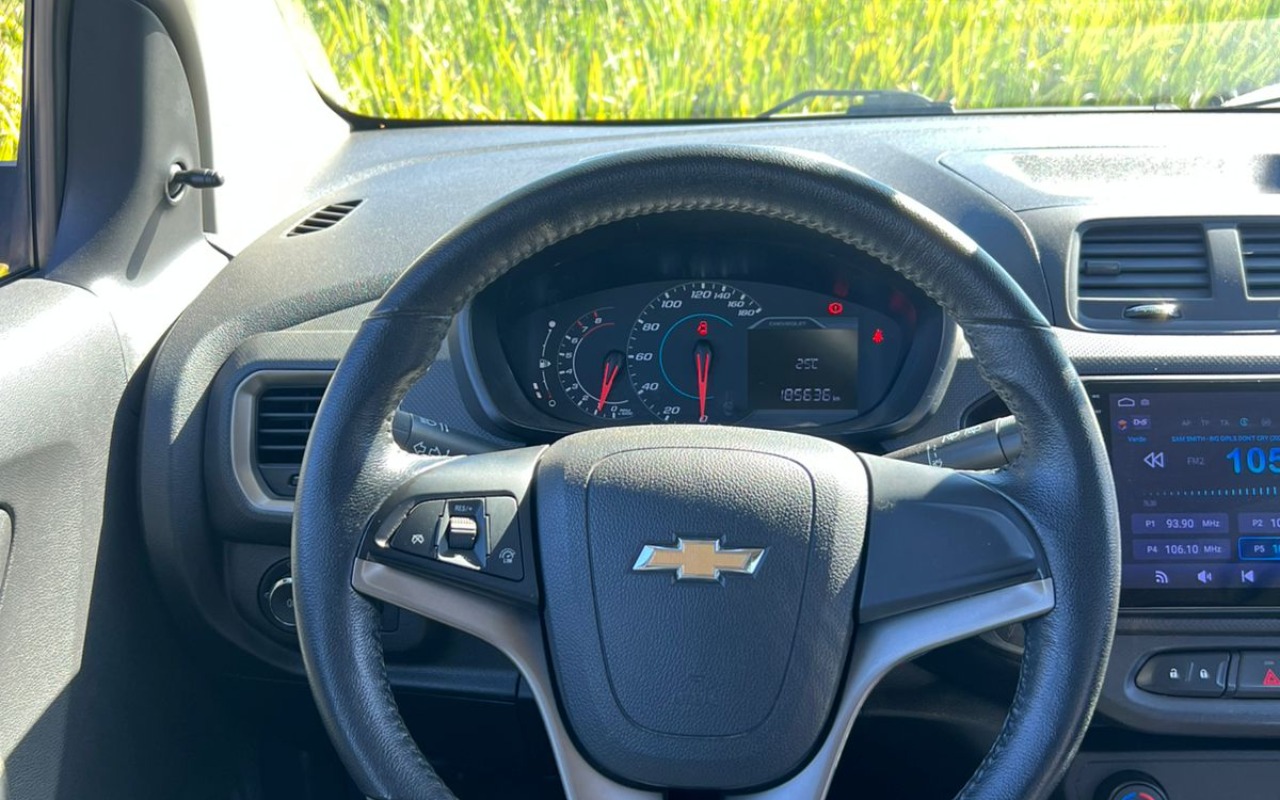 imagem-https://www.socarrao.com.br/sc-vehicle-images-prod/3734118/1788965151011-V2hhdHNBcHAgSW1hZ2UgMjAyNi0wOS0wNCBhdCAwNy4zMS4xNCAoMSkuanBlZw.jpeg