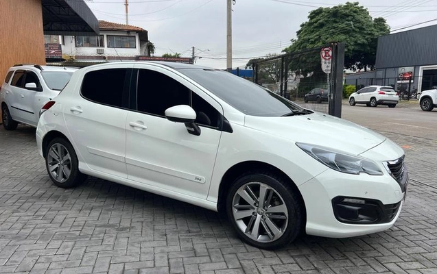 imagem-https://www.socarrao.com.br/sc-vehicle-images-prod/3734138/1789221826426-8435960_11_B_5031f05f86.jpeg