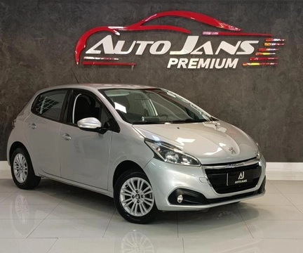 Peugeot 208 2020 Prata — foto 1 de 3