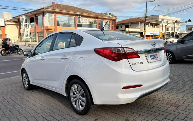 imagem-https://www.socarrao.com.br/sc-vehicle-images-prod/3734194/1788965639789-003_753d86c77be986c33c74de98e3dd67c8.jpeg