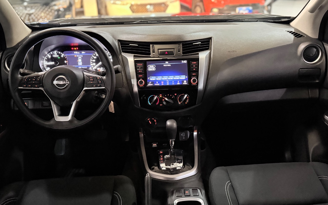 imagem-https://www.socarrao.com.br/sc-vehicle-images-prod/3734199/1788965732665-ODhmMWRkMTQtZjU2NC00MmQxLThlNWMtZjI2Njc2NjJiYWUzLmpwZWc.jpeg