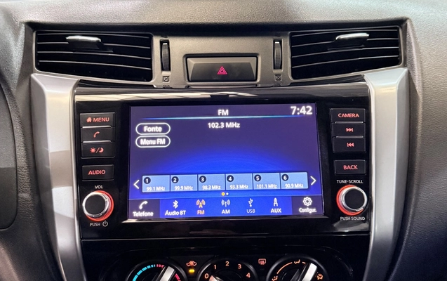 imagem-https://www.socarrao.com.br/sc-vehicle-images-prod/3734199/1788965732972-ODg2MzBkODUtMDJmYi00OTQ5LTg4OWMtNDUwMTI5Yjc1MTIzLmpwZWc.jpeg