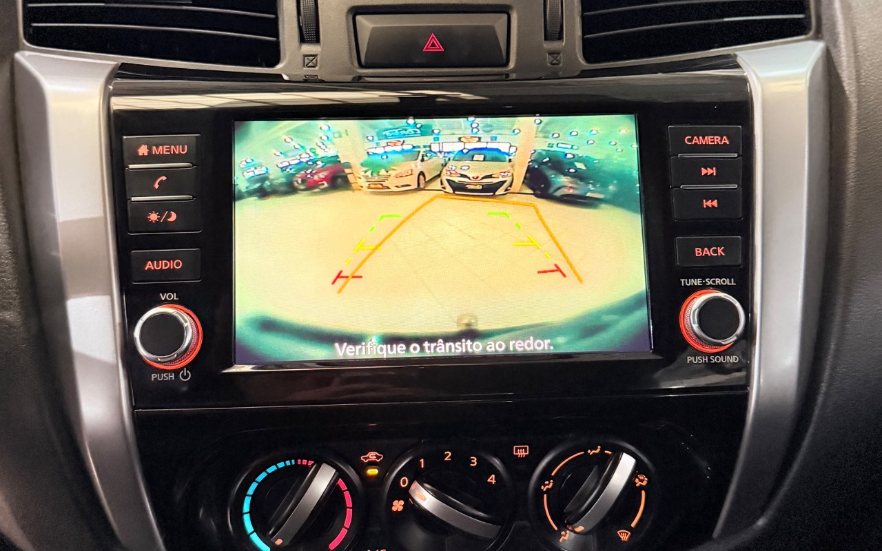 imagem-https://www.socarrao.com.br/sc-vehicle-images-prod/3734199/1788965733049-NDM1NmZkZjMtNjdkNi00NWUyLWI2NjQtMzJkNGI2NzRmNTJlLmpwZWc.jpeg