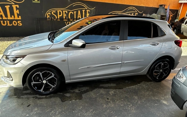 imagem-https://www.socarrao.com.br/sc-vehicle-images-prod/3734205/1788965807484-0sjs9PsIHWXCz3o0d747tHmA6my0XFcV.jpg