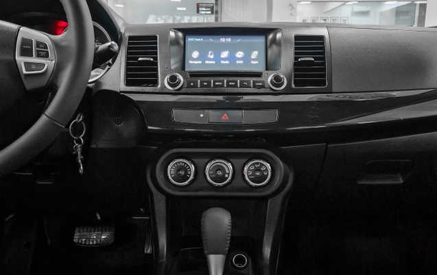 imagem-https://www.socarrao.com.br/sc-vehicle-images-prod/3734292/1788966039062-wgFJeUTcrNWSkWhWUDh7tTMc7Ww5HORc.jpg