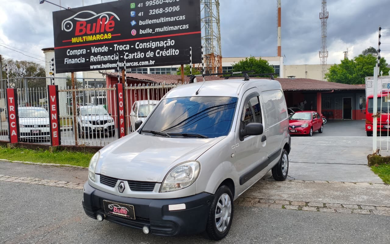 Renault Kangoo 2012 Prata — foto 1 de 3