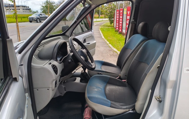 imagem-https://www.socarrao.com.br/sc-vehicle-images-prod/3734866/1789159163770-V2hhdHNBcHAgSW1hZ2UgMjAyNi0wOS0xMSBhdCAxNy4yNC4xMi5qcGVn.jpeg