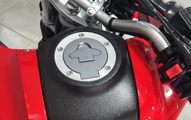 imagem-https://www.socarrao.com.br/sc-vehicle-images-prod/3735035/1788968515273-V2hhdHNBcHAgSW1hZ2UgMjAyNi0wOS0wOCBhdCAxNy4xNi41NS5qcGVn.jpeg