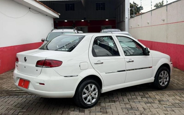 imagem-https://www.socarrao.com.br/sc-vehicle-images-prod/3735094/1790110127628-8426340_12_B_d1dca5be9d.jpeg