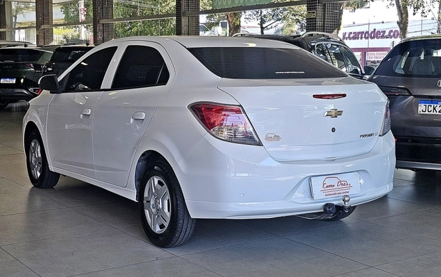 imagem-https://www.socarrao.com.br/sc-vehicle-images-prod/3735132/1788968660761-YEE24vqv57tFuhSh4yuSGfItMzIKJktv.jpg