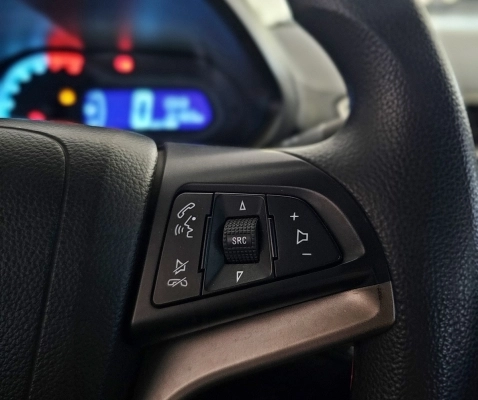 imagem-https://www.socarrao.com.br/sc-vehicle-images-prod/3735132/1788968660767-9GrOs1c6hGqpPth7yZRSoltDqikoA4Us.jpg