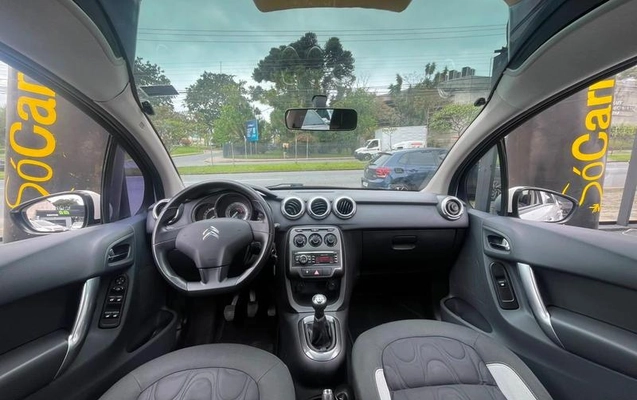 imagem-https://www.socarrao.com.br/sc-vehicle-images-prod/3735153/1789491027452-8459055_0_B_b62432b081.jpeg