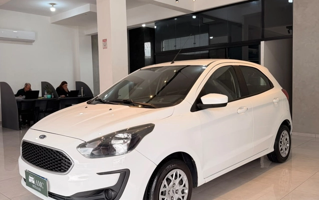 imagem-https://www.socarrao.com.br/sc-vehicle-images-prod/3735193/1788968937876-V2hhdHNBcHAgSW1hZ2UgMjAyNi0wOS0wOCBhdCAxMC4zMi40MyAoMSkuanBlZw.jpeg