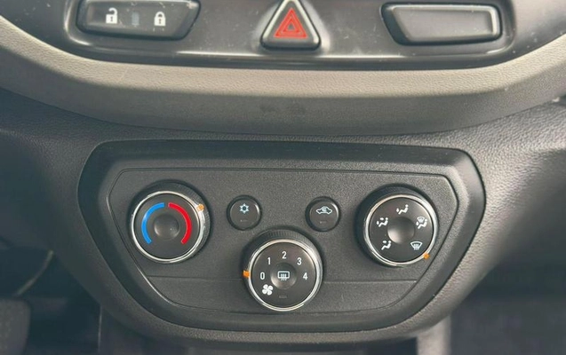 imagem-https://www.socarrao.com.br/sc-vehicle-images-prod/3735196/1790109161329-8459951_0_B_259df32478.jpeg