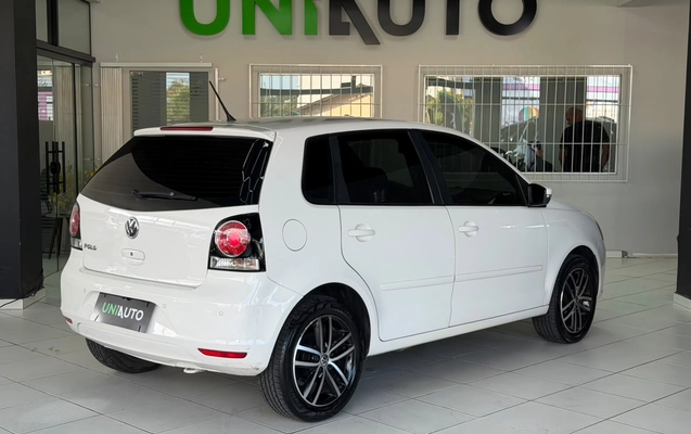 imagem-https://www.socarrao.com.br/sc-vehicle-images-prod/3735325/1788969394832-003_d3712ce31347a4fe7d2d6243d70e31a6.jpeg