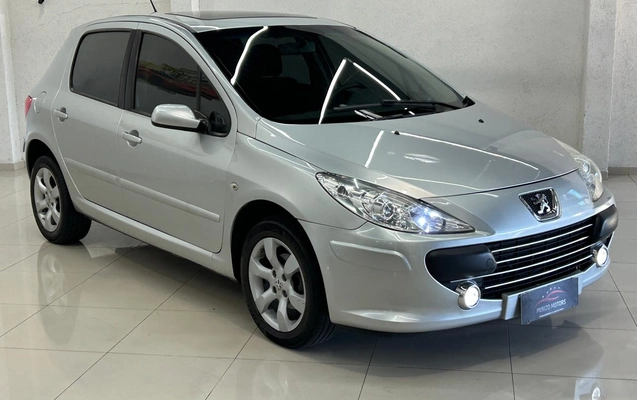 imagem-https://www.socarrao.com.br/sc-vehicle-images-prod/3735435/1788969699153-f80250b1-5a3c-46be-991a-e8956520df8c.jpeg
