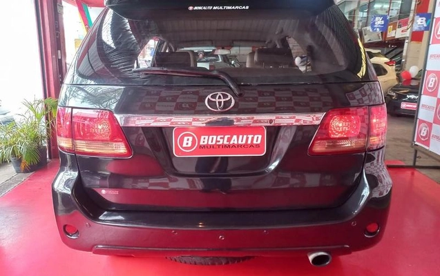 imagem-https://www.socarrao.com.br/sc-vehicle-images-prod/37355/1787407319807-6293121_8_B_c34348dab3.jpeg