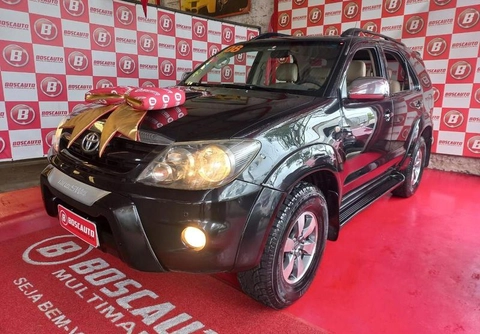 Toyota Hilux SW4 2008 Preto — foto 1 de 3