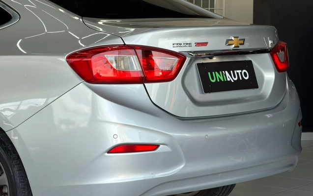 imagem-https://www.socarrao.com.br/sc-vehicle-images-prod/3735517/1788970057275-003_34a09b943febe82d26f0bc687de40e61.jpeg