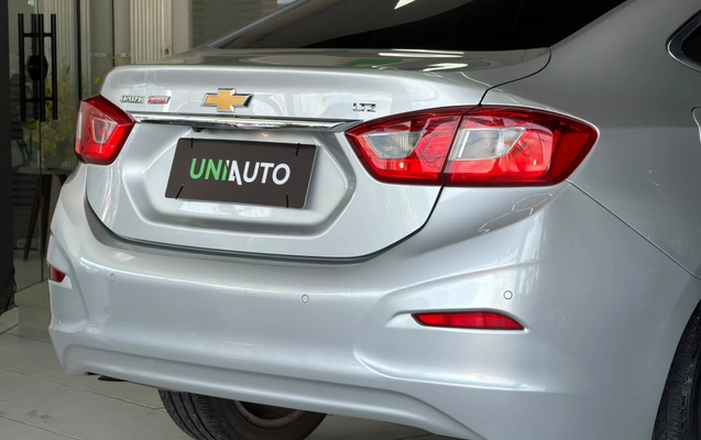 imagem-https://www.socarrao.com.br/sc-vehicle-images-prod/3735517/1788970057278-003_4c76902e0d9f758da0e321f76b6337d6.jpeg
