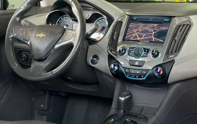 imagem-https://www.socarrao.com.br/sc-vehicle-images-prod/3735517/1788970057303-003_d265a087164db0410a8cb09e462d7b22.jpeg