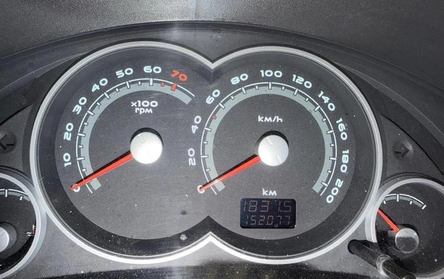 imagem-https://www.socarrao.com.br/sc-vehicle-images-prod/3735742/1788970866562-8454737_9_B_c61d2158ac.jpeg
