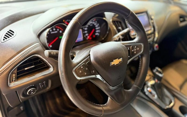 imagem-https://www.socarrao.com.br/sc-vehicle-images-prod/3735760/1789564238481-8460097_12_B_a935dc51ed.jpeg