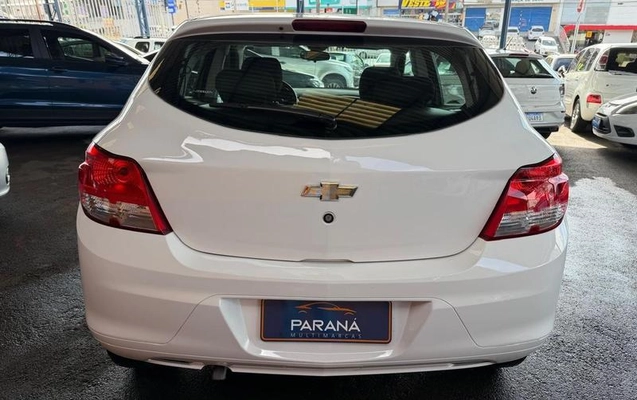imagem-https://www.socarrao.com.br/sc-vehicle-images-prod/3735913/1789058400607-8457574_10_B_85b0947a1b.jpeg