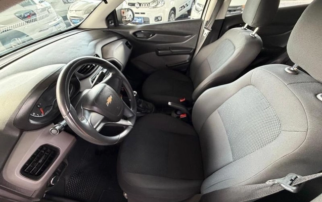 imagem-https://www.socarrao.com.br/sc-vehicle-images-prod/3735913/1789058400614-8457574_12_B_50bdad87da.jpeg