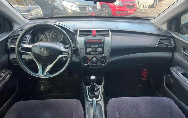 imagem-https://www.socarrao.com.br/sc-vehicle-images-prod/3736049/1789132113133-8459198_1_B_5e5962b6e3.jpeg