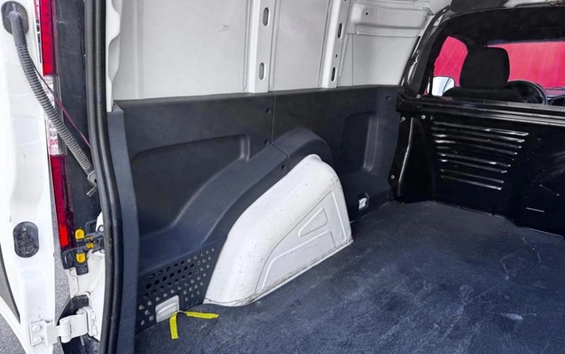 imagem-https://www.socarrao.com.br/sc-vehicle-images-prod/3736182/1789069087273-8436689_16_B_56ad7af081.jpeg