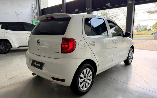 imagem-https://www.socarrao.com.br/sc-vehicle-images-prod/3736196/1789032891602-8409256_4_B_647e2e0de4.jpeg