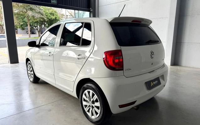 imagem-https://www.socarrao.com.br/sc-vehicle-images-prod/3736196/1789032891606-8409256_3_B_391593cd33.jpeg