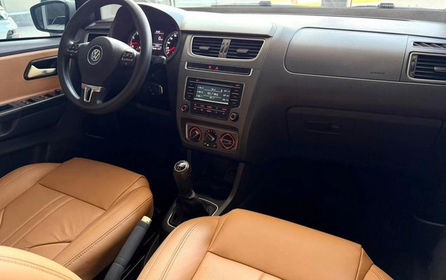 imagem-https://www.socarrao.com.br/sc-vehicle-images-prod/3736196/1789032891619-8409256_16_B_88083182db.jpeg