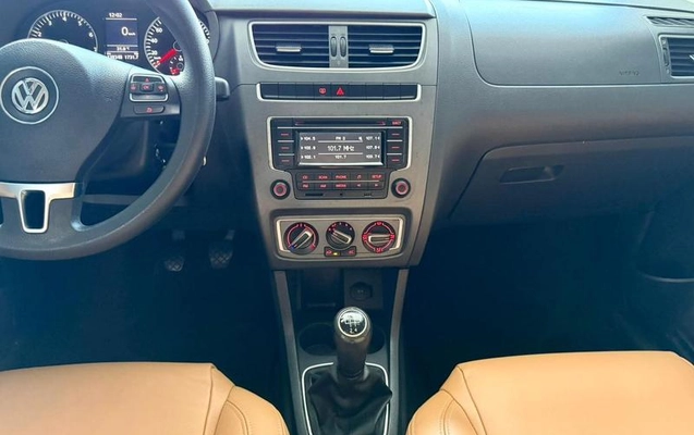 imagem-https://www.socarrao.com.br/sc-vehicle-images-prod/3736196/1789032891629-8409256_11_B_29e7abda8e.jpeg