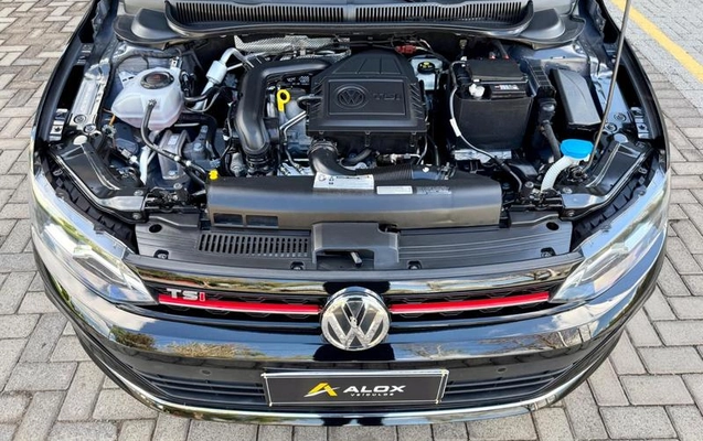 imagem-https://www.socarrao.com.br/sc-vehicle-images-prod/3736201/1789586527935-8449521_18_B_6c8dfb3aac.jpeg