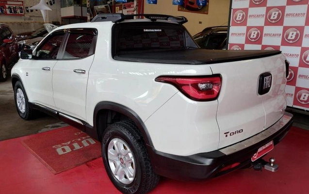 imagem-https://www.socarrao.com.br/sc-vehicle-images-prod/37364/1790256494260-6718121_8_B_f7e3c26d16.jpeg