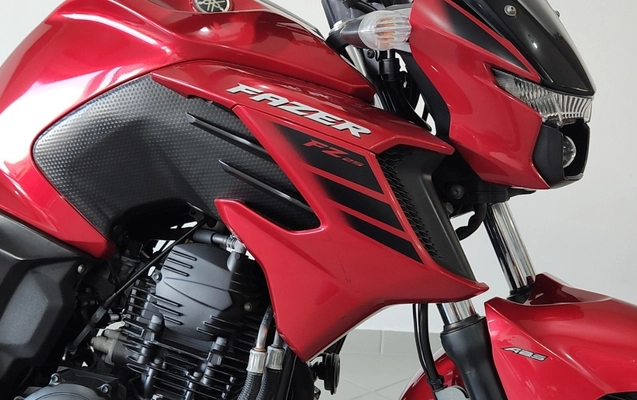 imagem-https://www.socarrao.com.br/sc-vehicle-images-prod/3736443/1788972769327-V2hhdHNBcHAgSW1hZ2UgMjAyNS0xMC0wMSBhdCAxMi4wNi4xMiAoMSkuanBlZw.jpeg
