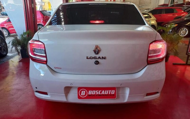 imagem-https://www.socarrao.com.br/sc-vehicle-images-prod/37365/1788282343321-5704711_1_B_2c74f7ed81.jpeg