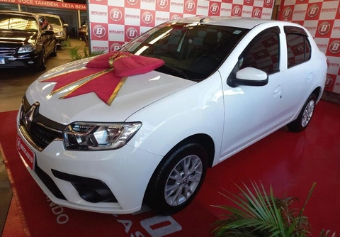 Renault Logan 2022 Branco — foto 1 de 3