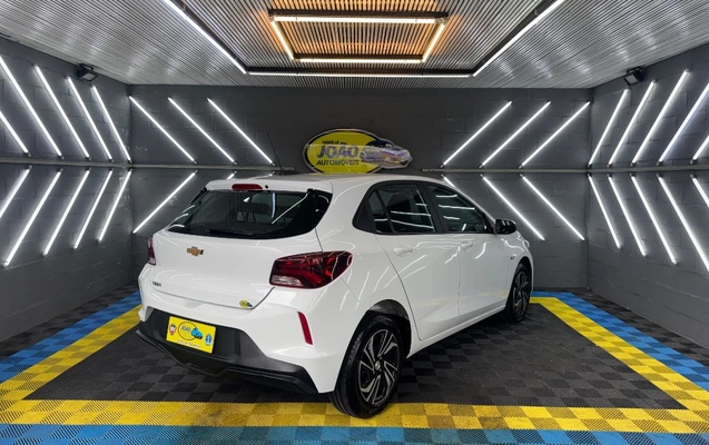 imagem-https://www.socarrao.com.br/sc-vehicle-images-prod/3736533/1789566420872-gb-ad25bb9.jpeg